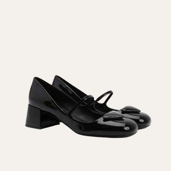 Prada Logo Patch Heeled Pumps Black 1I768MF045069