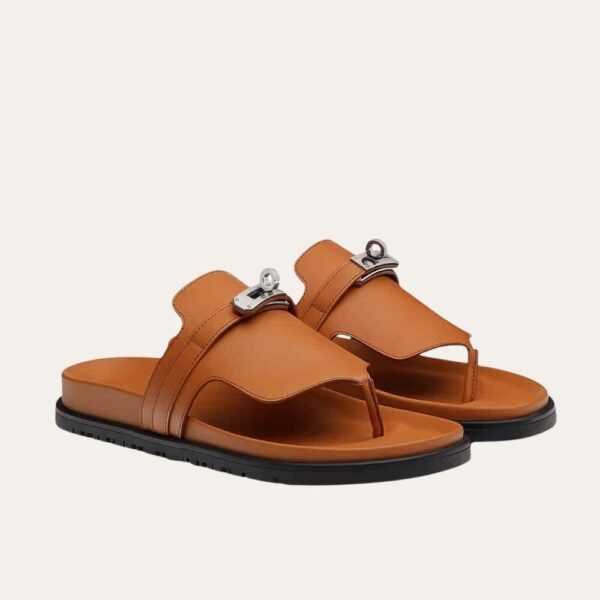 Hermes Empire 凉鞋 Marron Glaise H221074Z 1V360