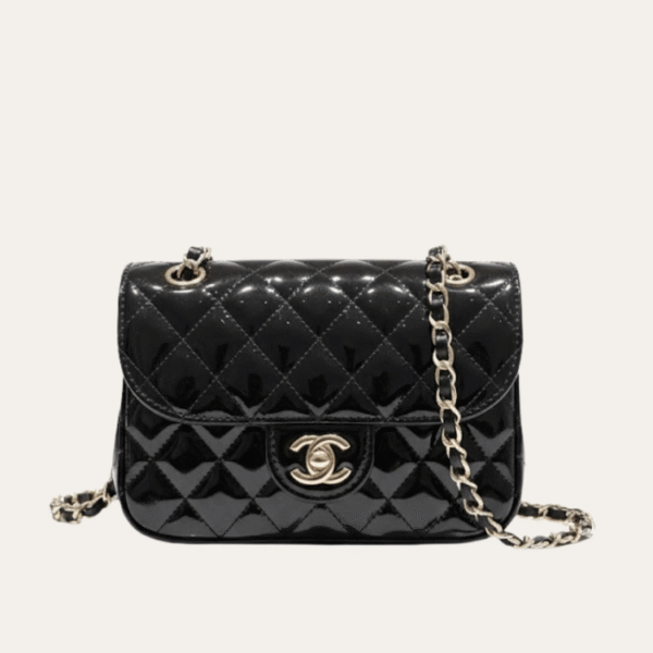 Chanel 24C 迷你翻盖包袋金属黑色 7.5 英寸
